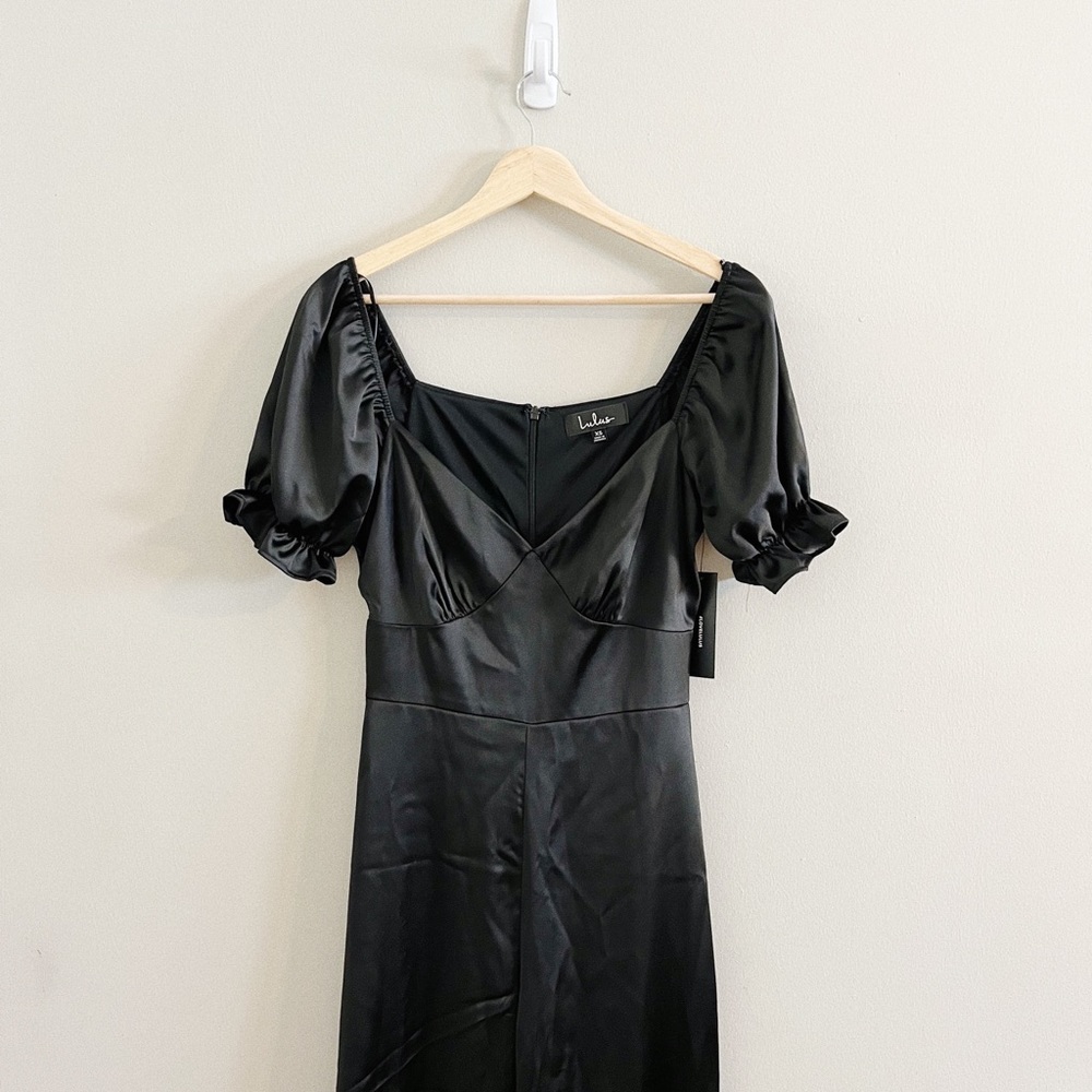 NWT Lulus Black Satin Puff Sleeve Jumpsuit